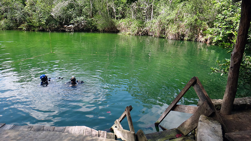 Cenotes – Car Wash