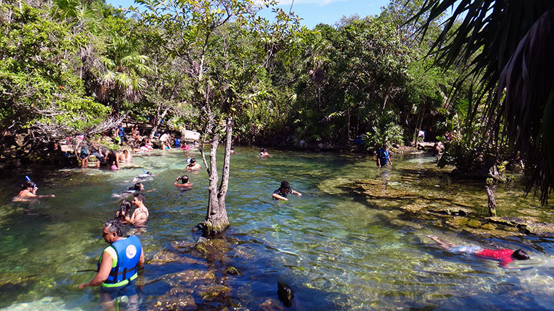 Cenotes – Cenote Azul